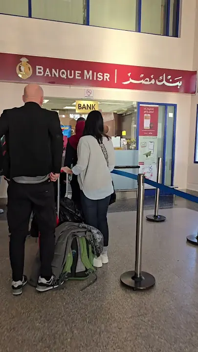 Bankschalter für das Visum am Flughafen Marsa Alam